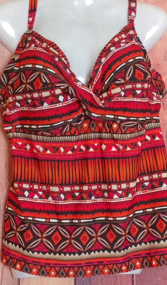 Croft&Barrow Women's Bikini Top Only Size 18W.
